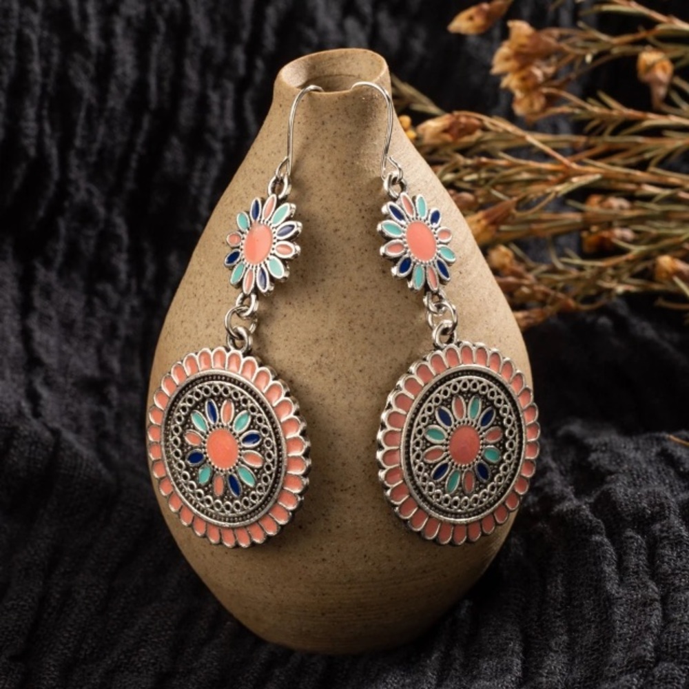 Boho colorful flower dangle earrings - Picture 3 of 6